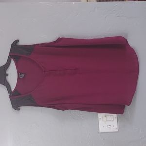 Torrid blouse women size 2 good condition 24 inch of armpits to armpits check